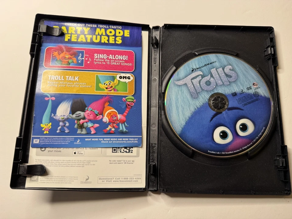 TROLLS party Edition, (DVD+Digital) DreamWorks - Image 2 of 3
