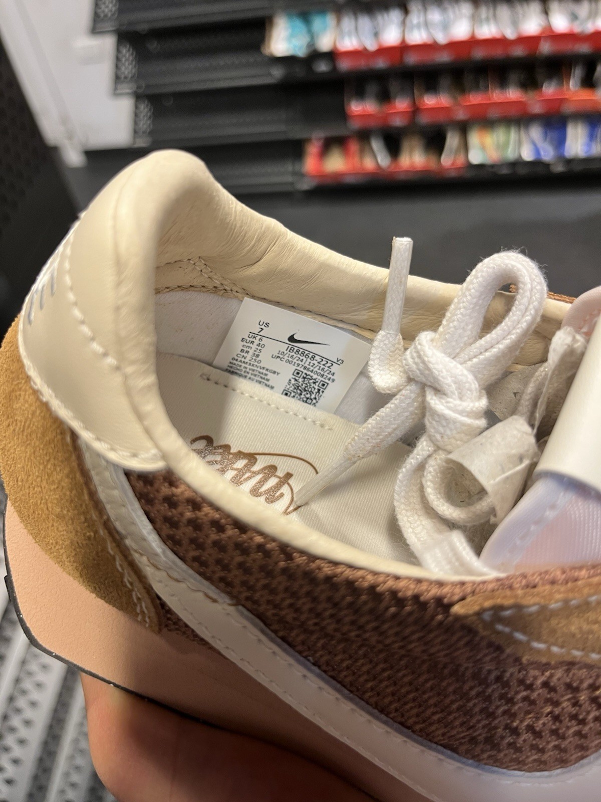 Nike Cortez sneaker uomo marrone/beige traspiranti lacci EU 40 IB8668-272 foto 5