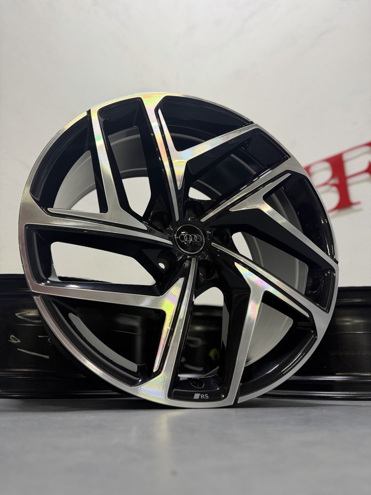 Original Audi Q6 SQ6 e tron Felgen 21 Zoll GF 85H601025S 85H601025R Bicolor