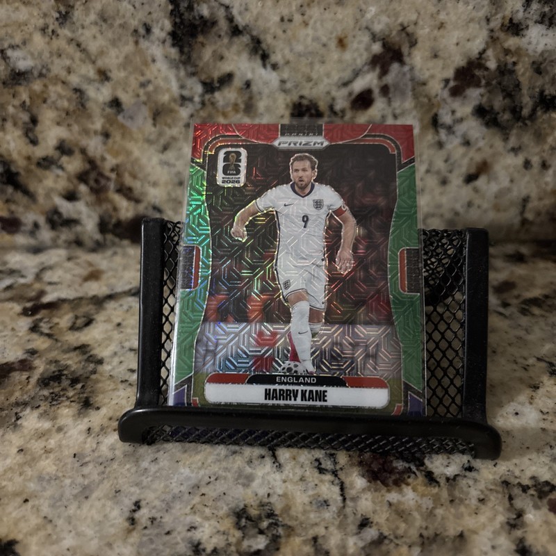 2026 Panini Prizm FIFA World Cup Harry Kane Red Green Blue Mojo SP England