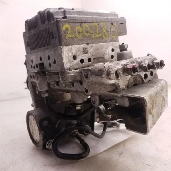 Conjunto de actuador y bomba de pieza de freno antibloqueo VIN B3 se adapta a 12-19 PRIUS Foto 4 de 4