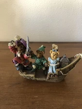Boyd’s Bears Peter Pan Hook Peter Wendy Rescue Limited Edition