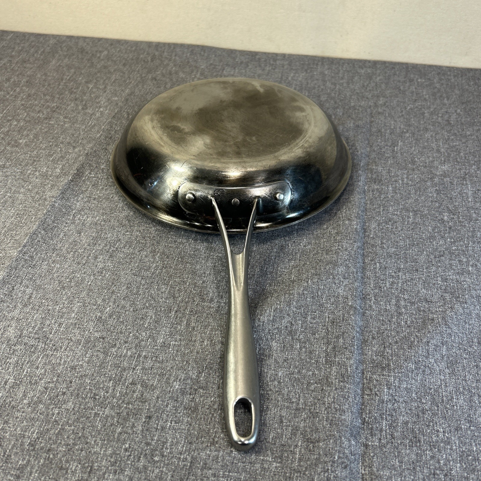 Calphalon Skillet 1388 8” 20CM Stainless Steel Tri-Ply Premier Sauté Omelette