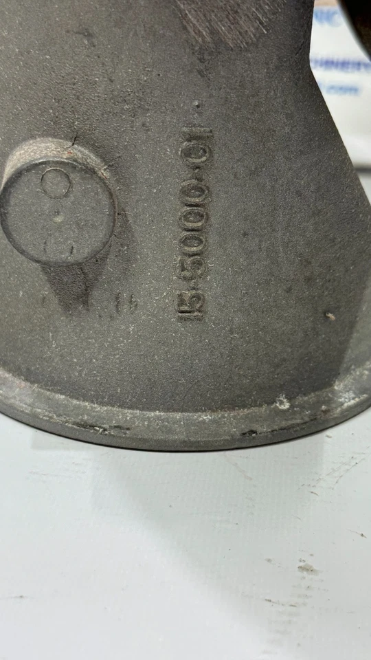 15-5000-01 Wilden Liquid Chamber for 3" Air Operated Double Diaphragm Pumps - Image 3 of 4