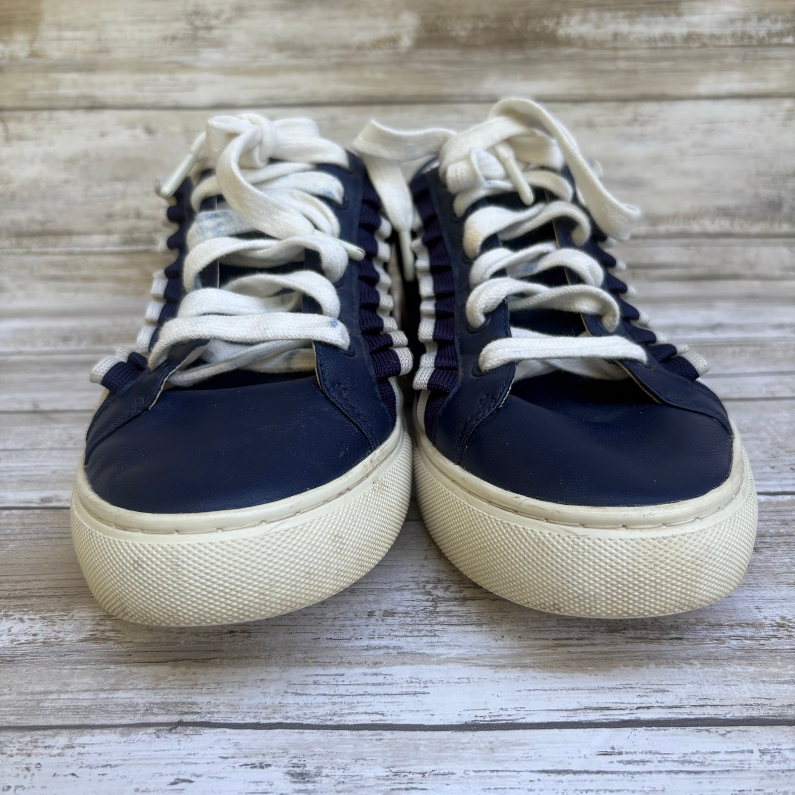 Tory Burch Sport Ruffle Sneakers Sz 8 Navy Blue Lace Up Leather Low Top thumbnail 3