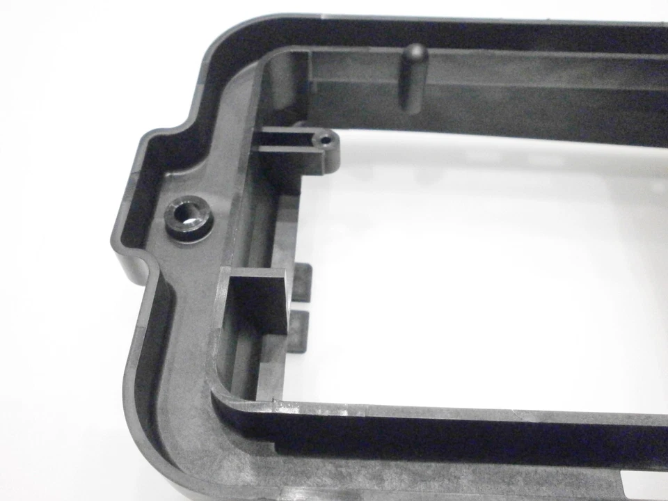 Original Audi A80 / Coupe / Cabrio ab 07/93: Rahmen für Pollenfilter 8A0819441A - Bild 4 von 4