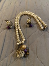 GORGEOUS Vintage Faux Pearl Necklace  Screwback Earrings Demi-Parure Set