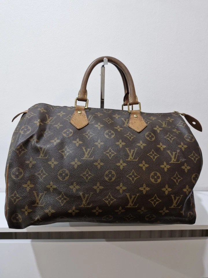 Louis Vuitton Speedy 35, photo 2 of 5