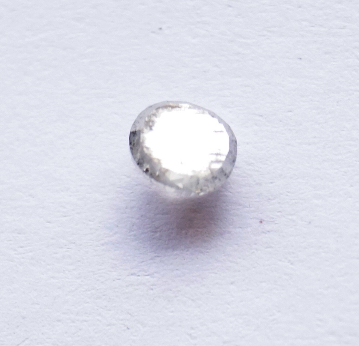 Diamant Naturel Brut Taille émeraude Couleur Bleu - 0.86 Carats, 5.86 Mm, Clarté I3, Traité, Pour Bijouterie Ou Collection
