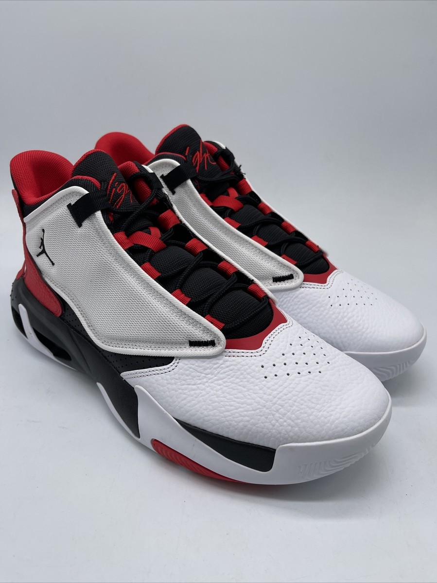 関税込【Nike】Jordan Max Aura 4 White Black University Red Amazon.com | Men's Jordan Max Aura 4 University Red/Black