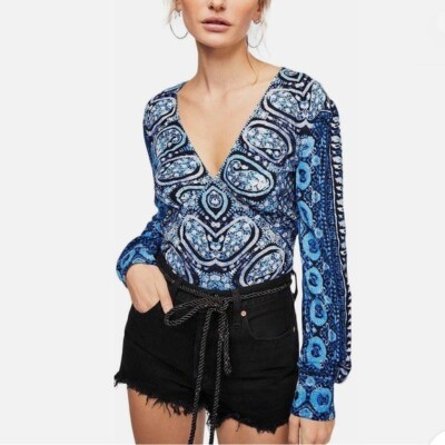 Free People Wild and Free Boho Blue Top V-Neck Long Sleeve Size Small