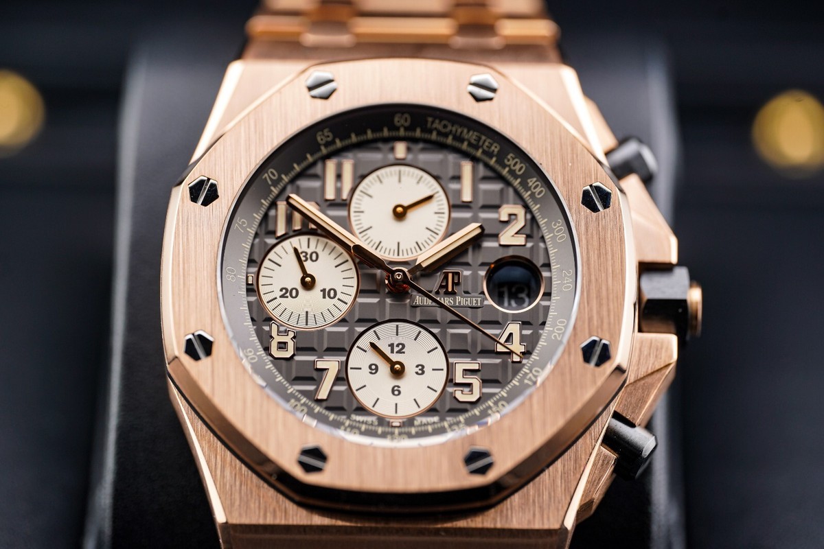 AUDEMARS PIGUET Royal Oak Offshore 26470OR.OO.1000OR.02 The Brick