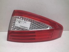 Feu arrière Ford MONDEO