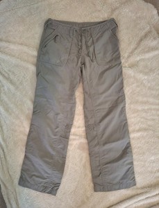 The North Face Women’s Shortcourt Pants Size 6 Hiking Travel Taupe
