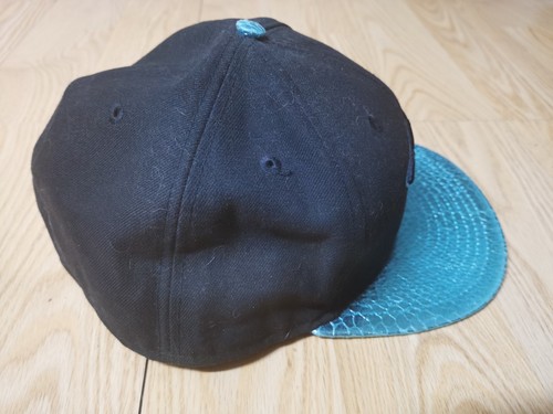 New Era Toronto Blue Jays eng anliegende Mütze 59Fifty Schlangenleder Größe 8 - Bild 5 von 7