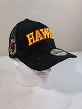 New Era Atlanta Hawks 9FORTY A-Frame Trucker Snapback Hat NBA Black NWT