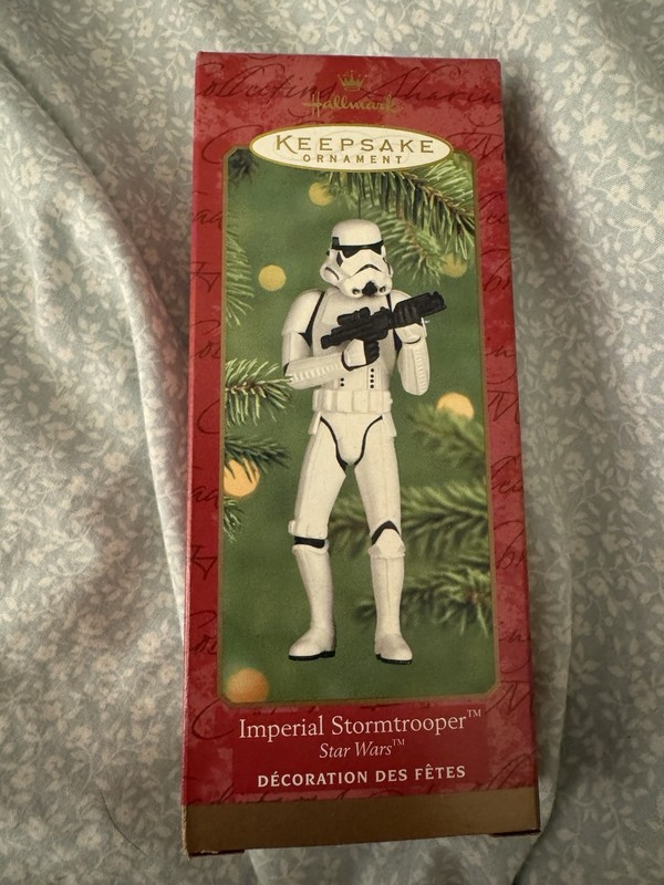 2000 HALLMARK KEEPSAKE IMPERIAL STORMTROOPER STAR WARS KEEPSAKE ORNAMENT NIB