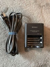 Authentic Sony Ni-MH AA AAA BC-CS2A Battery Charger Double Triple A