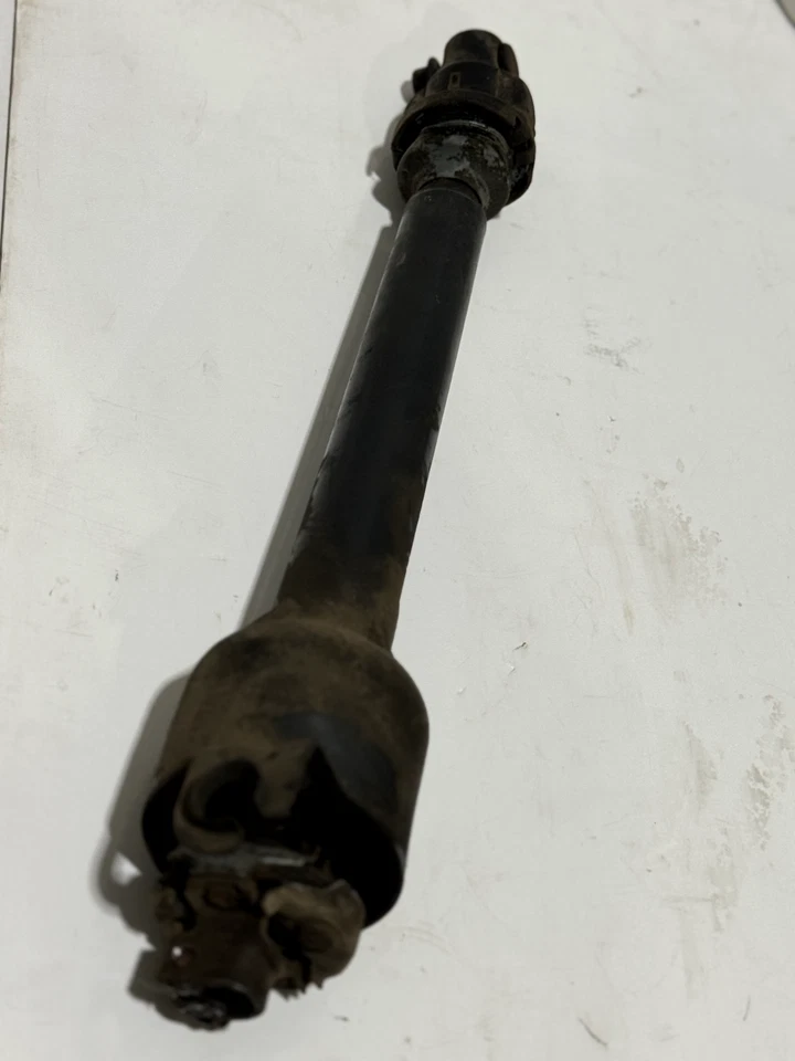 1991 GMC/CHEVY C/K 1500 STEERING SHAFT RWD 2X4 ASSEMBLY USED OEM - Image 2 of 4