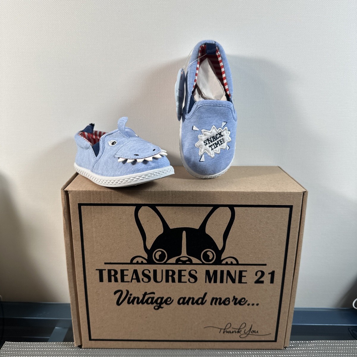 NWT Wonder Nation Infant Slip-On Canvas Shoe, Size 6(R168)