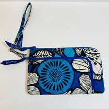 Vera Bradley Wristlet Blue Bayou Shows some Wear Inside looks great as is