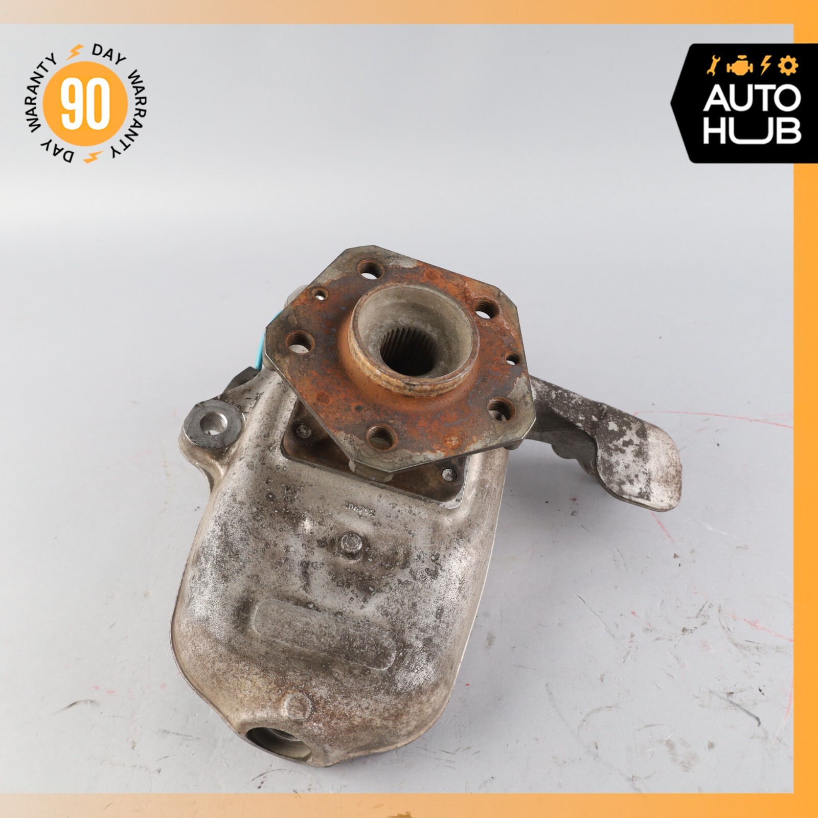 03-10 Maserati Quattroporte M139 Front Right Side Spindle Knuckle Hub OEM