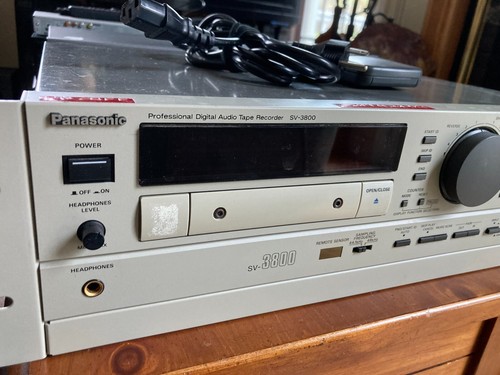 Panasonic SV-3800 Professional Digital Audio Recorder/Player 40 HRS Fully Works - Picture 4 of 20