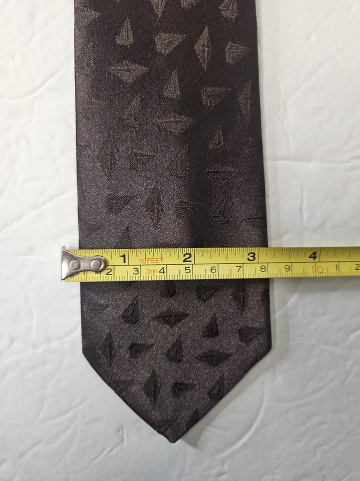 Corbata de Colección Sears - Toda Seda - Hecha en EE. UU. 56" x 3,75" Marrón 3D Diamante Foto 3 de 4