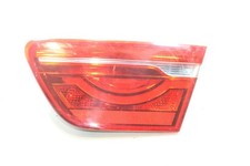 JAGUAR XE X760 Heckklappenleuchte rechts 2.00 Diesel 132kw 2017 32102050