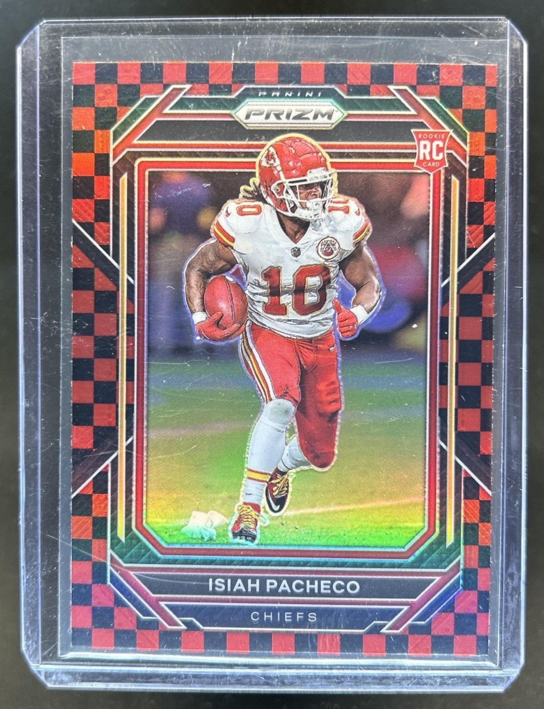 2022 Panini Prizm Isiah Pacheco RC Black and Red Checker Rookie #352 Chiefs