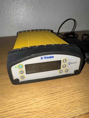 Trimble SPS852 Base Receiver GPS/GNSS UHF 410-470 MHz
