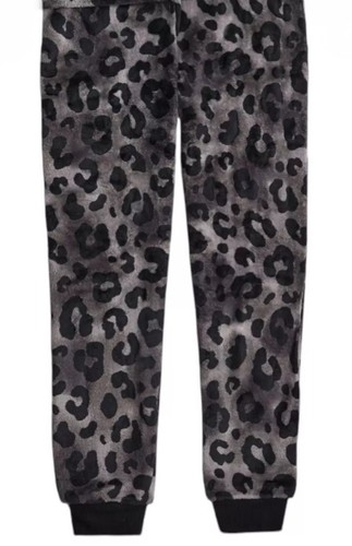 Justice Girls Pajamas Black 2 Piece Set Plush Sherpa Top Pants Logo Size 16/18 - Picture 10 of 12