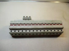 LittelFuse POWR-SAFE 600V 30A FUSE HOLDER TERMINAL W/BAR