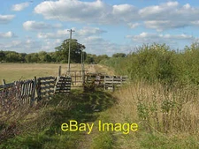 Photo 12x8 Manor Farm, Old Windsor The fields of Manor Farm from the bend  c2014