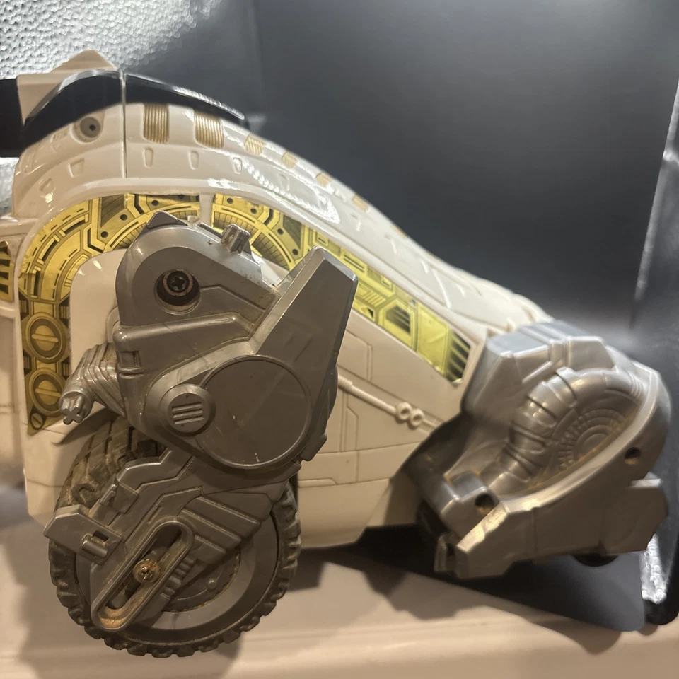 De colección 1998 Power Rangers in Space Silver Titanus The Carrier Zord Bandai Foto 4 de 4