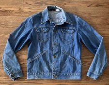 Vintage 1970s Wrangler 126MJ No Fault Denim Jacket Size 42 Cowboy Trucker USA