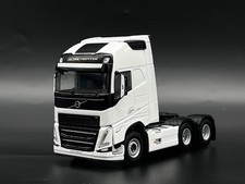 Volvo FH5 MY2024 Globetrotter XL 6x2 tag axle WSI truck models 1:50