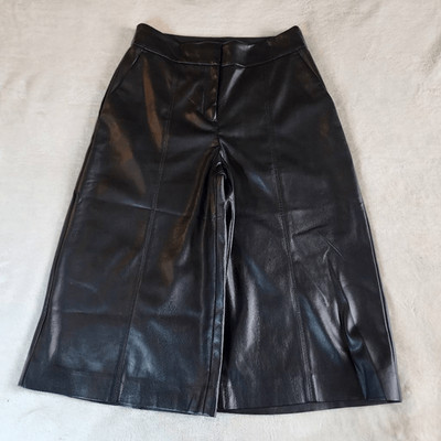 Express Editor Black Culotte High-rise Pleather with Pockets Size 4 New With Tag