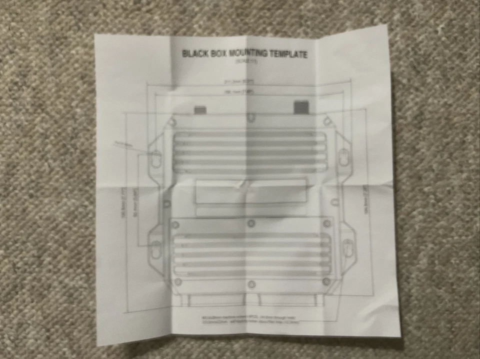 B&G V90s VHF com AIS - Novo na caixa - Imagem 4 de 4