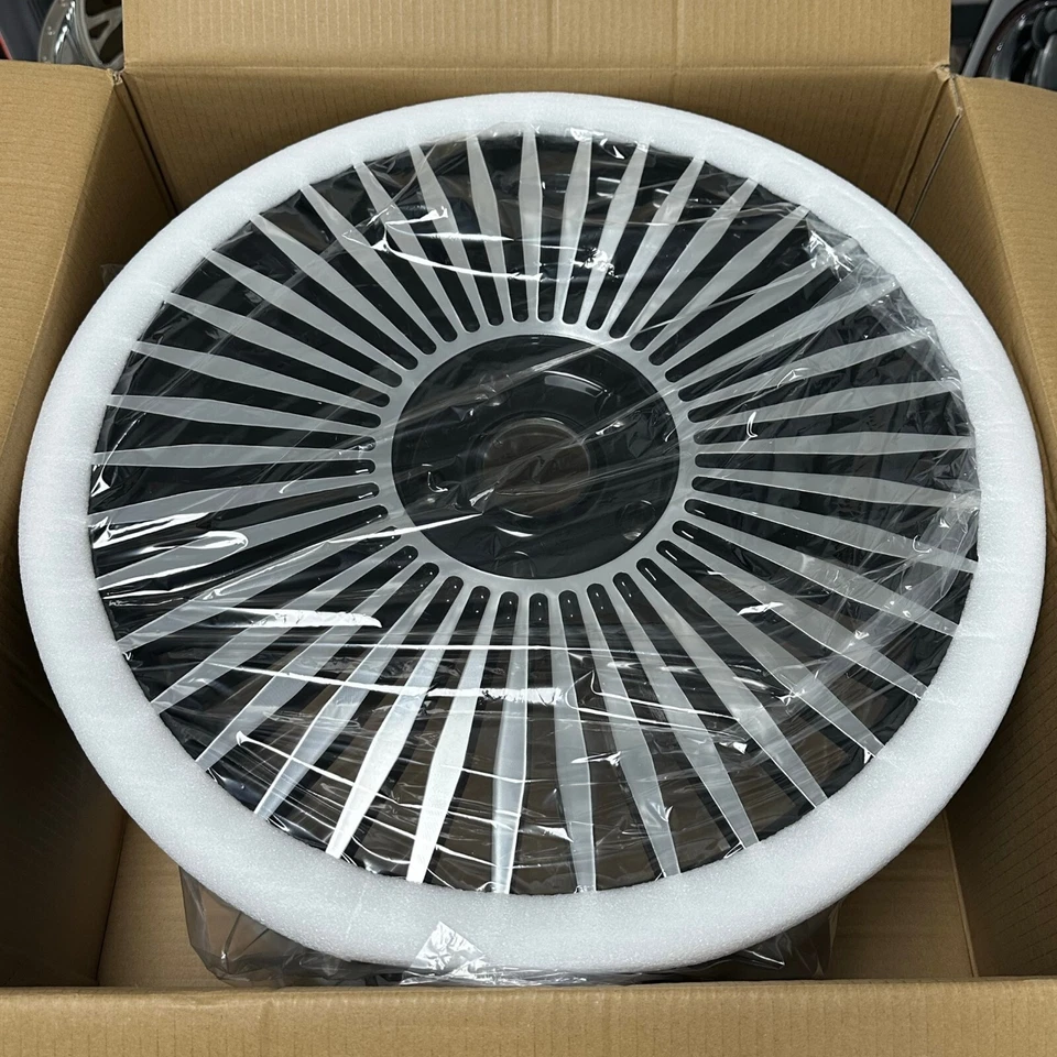 20x8.5 Flow Forged Wheel Single Rim 6Lugs 6x135 / 6x139.7 ET+31mm Floating Cap - Image 4 of 4