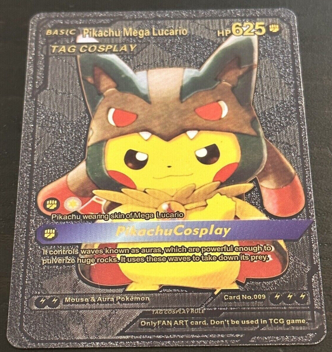 海外版 Pikachu Mega Lucario コスプレカード Rare Pikachu Mega Lucario Cosplay| Black & Gold Foil Pokemon TCG