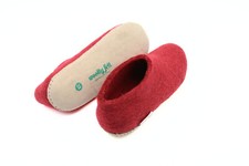 Maroon Wool Shoes Indoor Felt Shoes for Adult Handmade, Warm and Comfortable