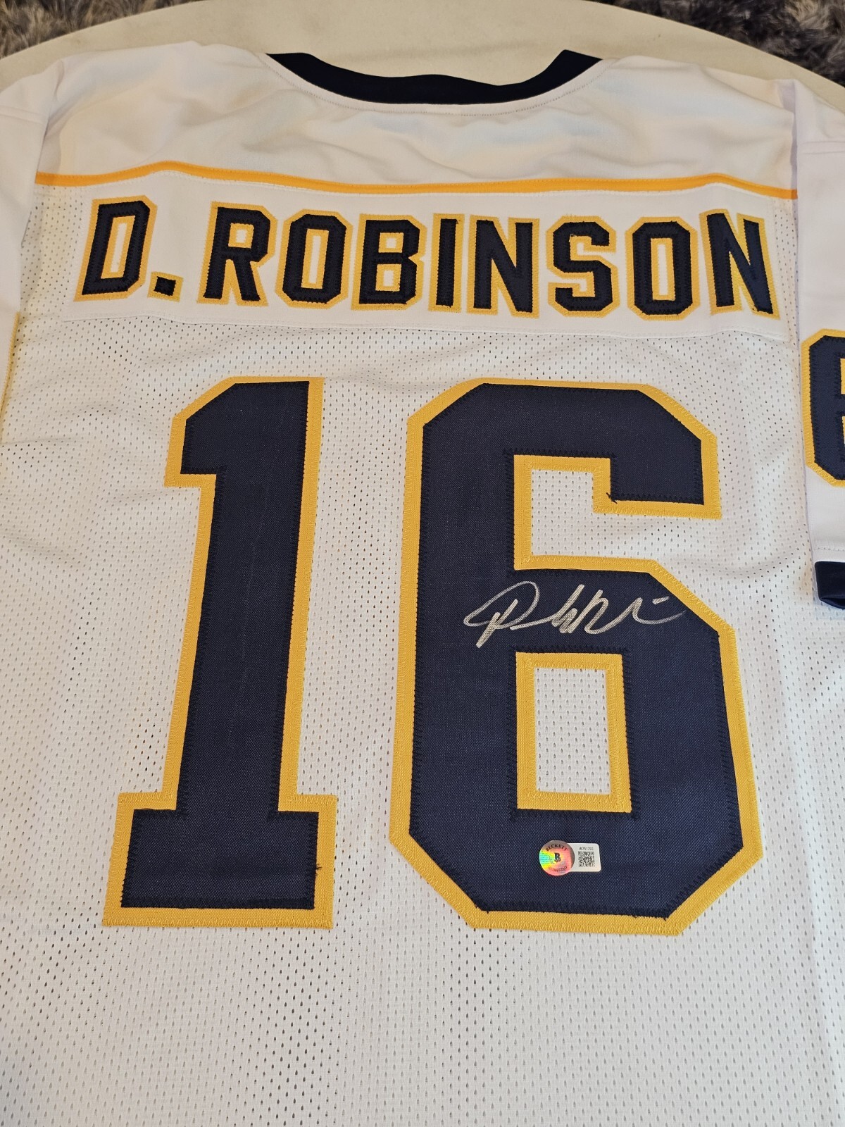 Robinson Denard 8/20/12 Autographed Magazine Value Denard Robinson