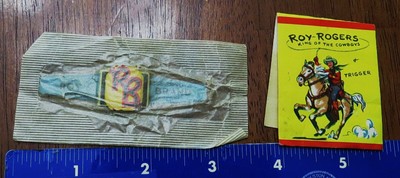 1952 ROY ROGERS DOUBLE R LOGO POST'S RAISIN BRAN METAL RING IN ORIGINAL PACKAGE