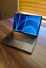 2024 Apple MacBook Pro 14" M3 Pro 18GB/512GB SSD Space Black MRX33LL/A Used