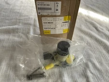 BMW Genuine OEM Diesel Exhaust Fluid DEF Pump, 16197351665, NEW