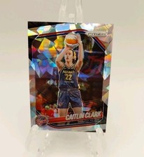 Caitlin Clark 2025 Panini Prizm WNBA #22 Cracked Ice Indiana Fever
