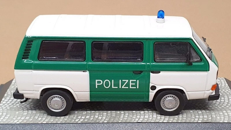 Premium ClassiXXs escala 1/43 11453 - VW T3 Bus Police - blanco/verde Foto 3 de 4