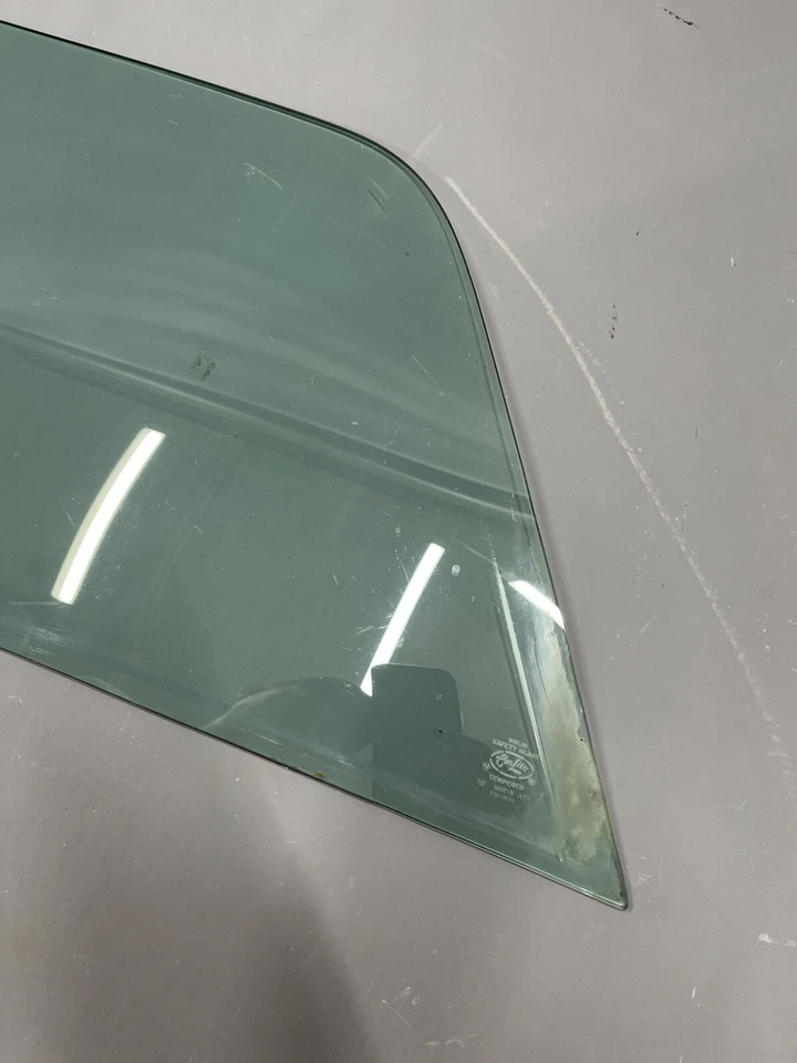 Ford LTD Wagon Country Squire Mercury 1969 1970 cuarto de vidrio 1/4 ventana trasera izquierda Foto 2 de 4