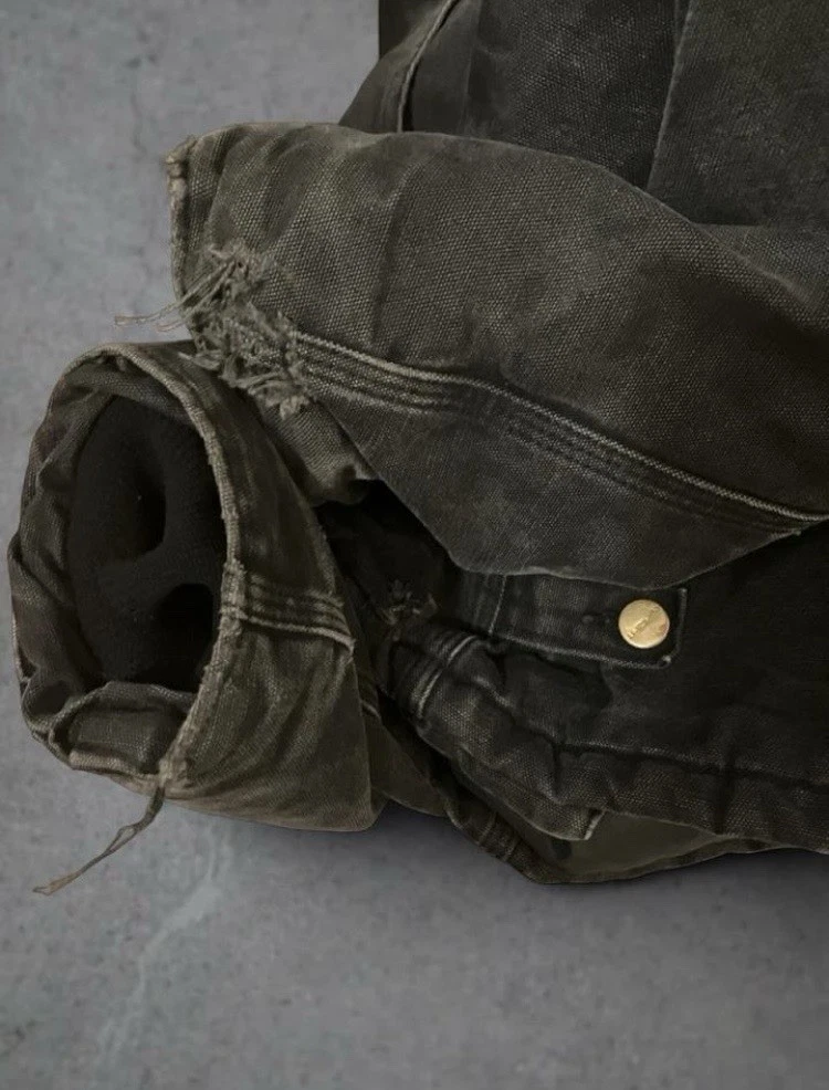 Old Carhartt Arctic Jacket - product detail image 4